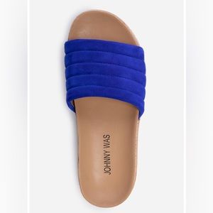 Johnny Was Size 10 Solid Stitch Sandals